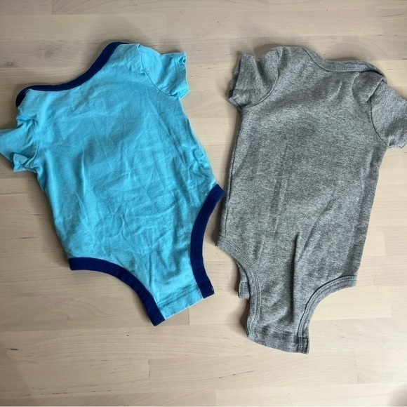 Nike Baby Onesies 0-6M - Picture 4 of 6